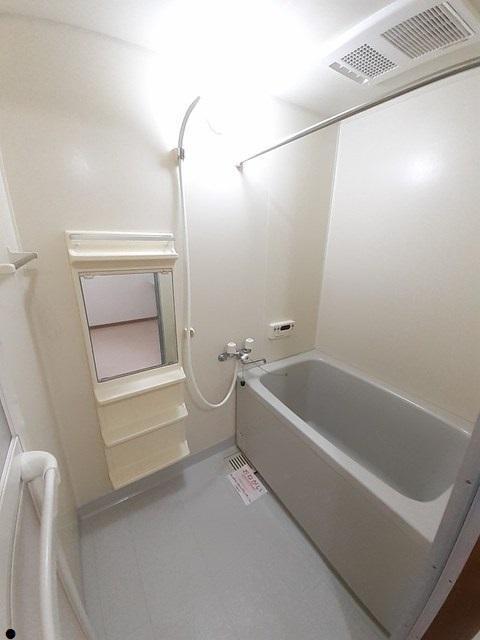 拡大写真:綾歌郡宇多津町岩屋 2階202のバス