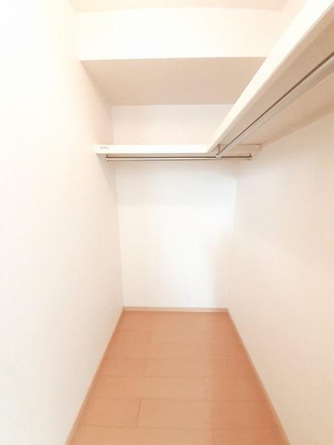 拡大写真:三豊市三野町下高瀬 2階201の収納