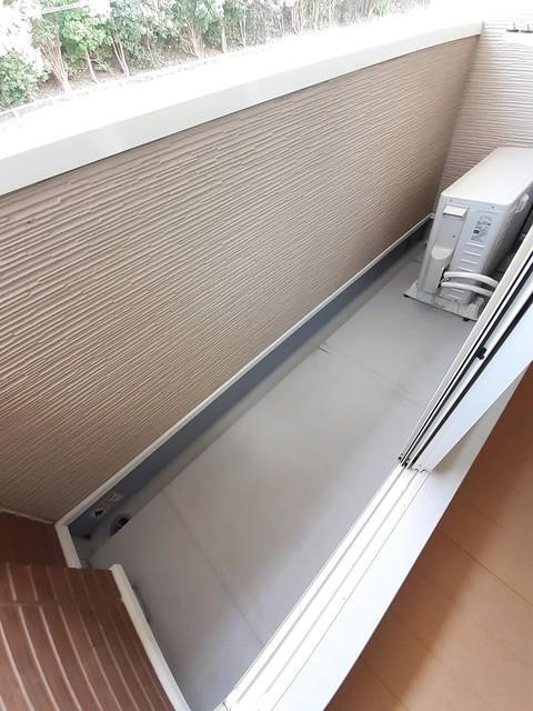 拡大写真:観音寺市柞田町 2階202のベランダ