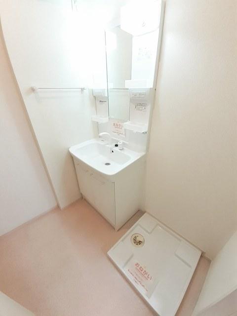 拡大写真:三豊市高瀬町上高瀬 1階102の洗面
