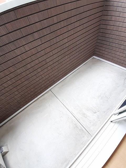 拡大写真:三豊市高瀬町上高瀬 1階102のベランダ