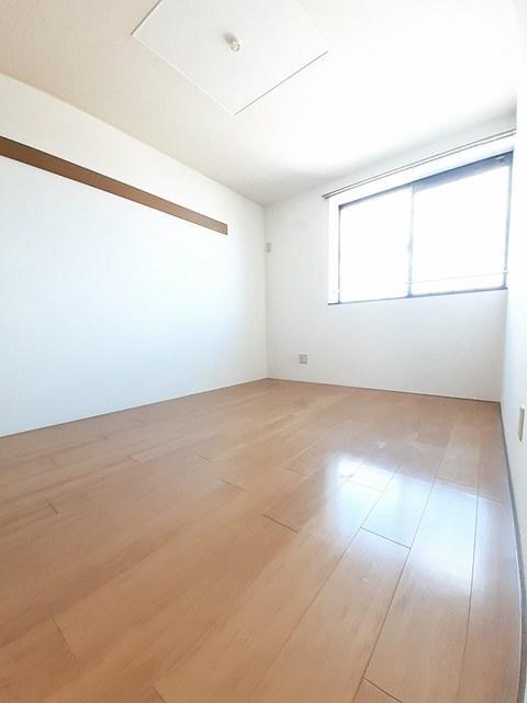 拡大写真:仲多度郡多度津町大字道福寺 2階201の寝室
