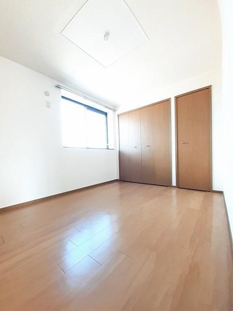拡大写真:仲多度郡多度津町大字道福寺 2階201のリビング