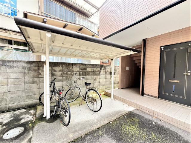拡大写真:フォブール21A 2階201の共有部分