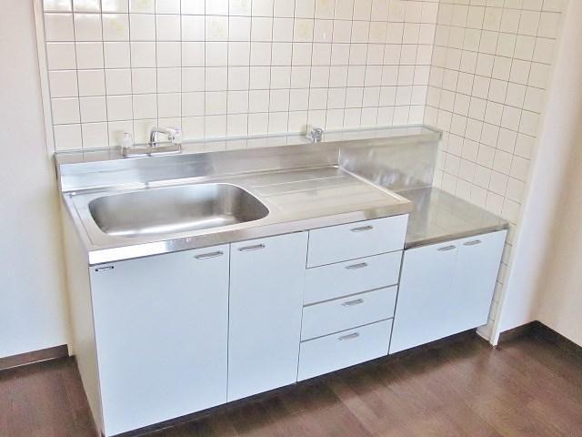 拡大写真:ハイアットプレイス 6階103のキッチン