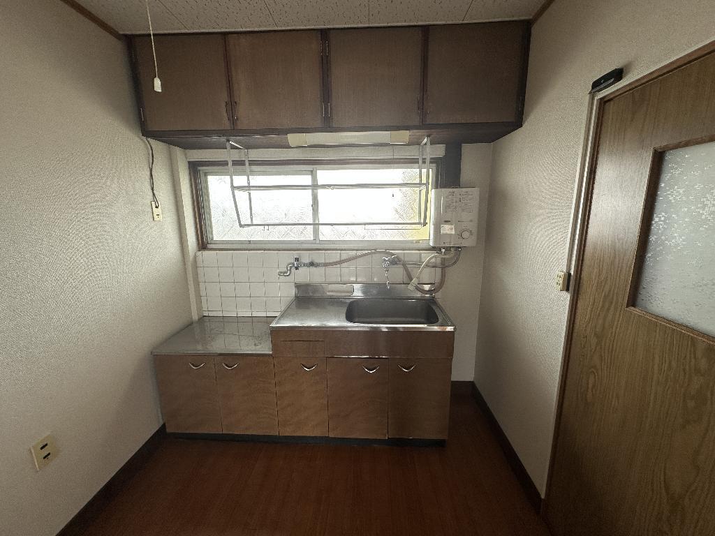 拡大写真：高月マンション 2階202のキッチン