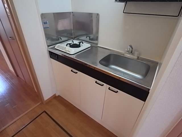 拡大写真:セジュールシャトレー A棟 1階0101のキッチン