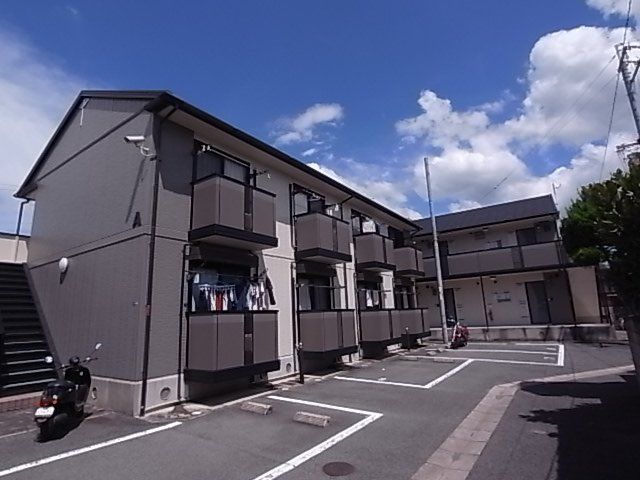 拡大写真：セジュールシャトレー　Ａ棟 1階0101の外観写真（昼）