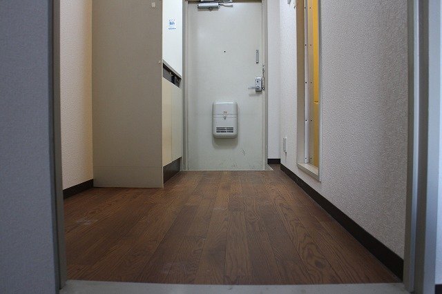 拡大写真:エクセルハイツ西浦 2階210の廊下