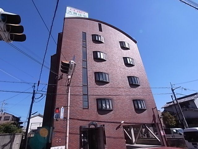 拡大写真：シティ城山 4階0402の外観写真（昼）