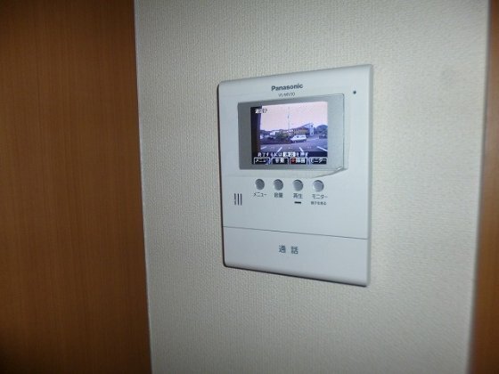 拡大写真:メゾン サクセス 2階201のカメラ付インターホン
