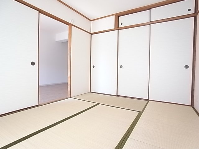 拡大写真：ビィラソレイユ 2階206の室内設備