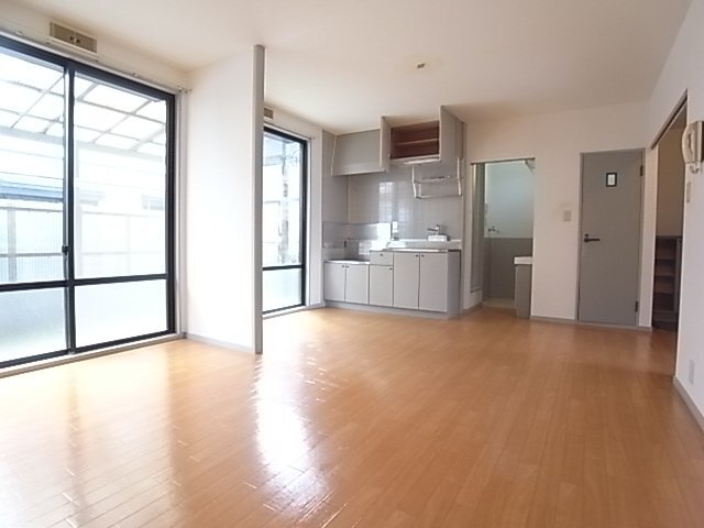 拡大写真：ライゼックス藤ヶ丘 2階B0201のベランダ