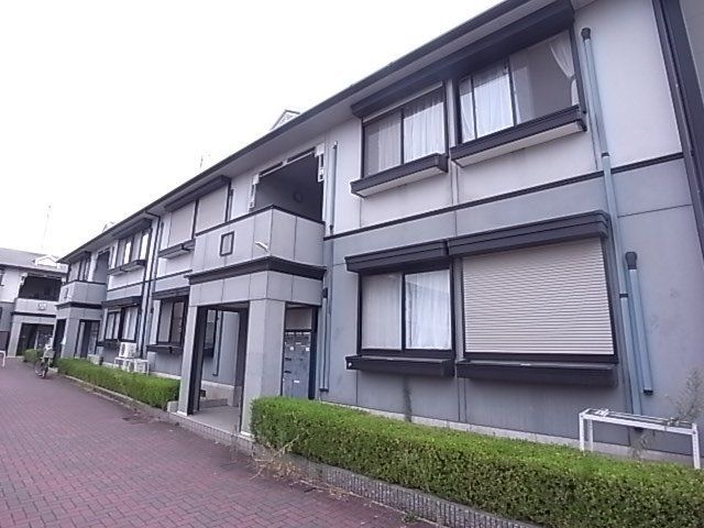 拡大写真：ライゼックス藤ヶ丘 2階B0201の外観写真（昼）