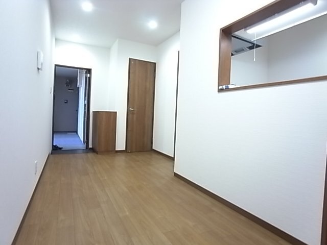 拡大写真：Kukulu EXE 古市 3階0304のリビング