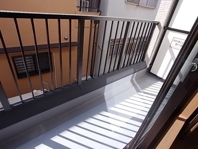 拡大写真：Kukulu EXE 古市 3階0304のベランダ