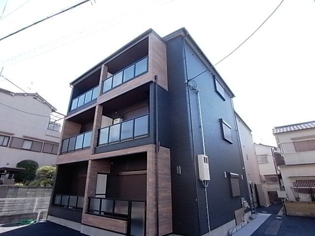 拡大写真：Kukulu EXE 古市 3階0304の外観写真（昼）