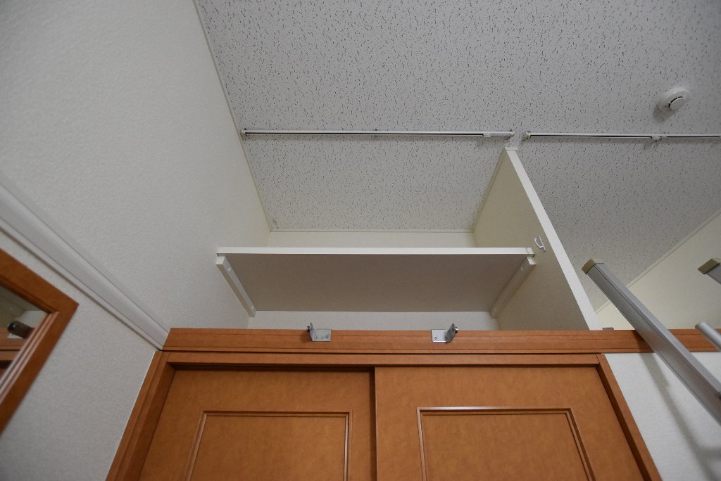 拡大写真：レオパレス本町 2階205の室内