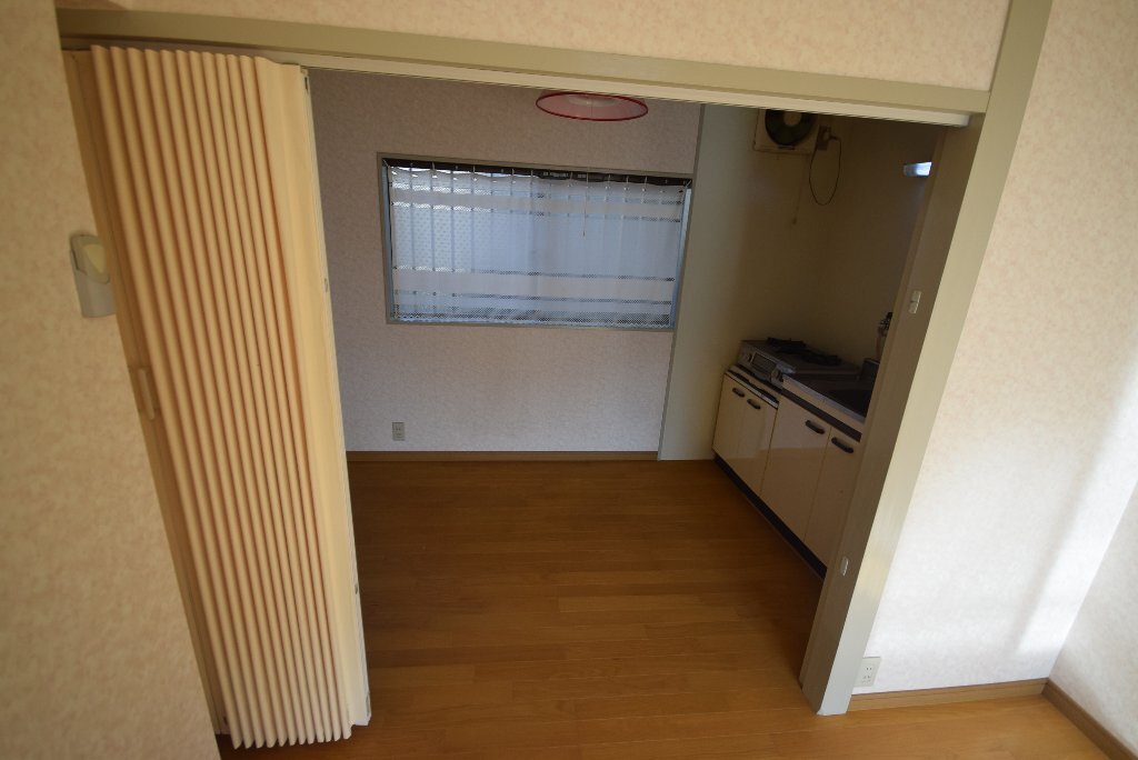 拡大写真：畑本ハイツ 1階101のキッチン