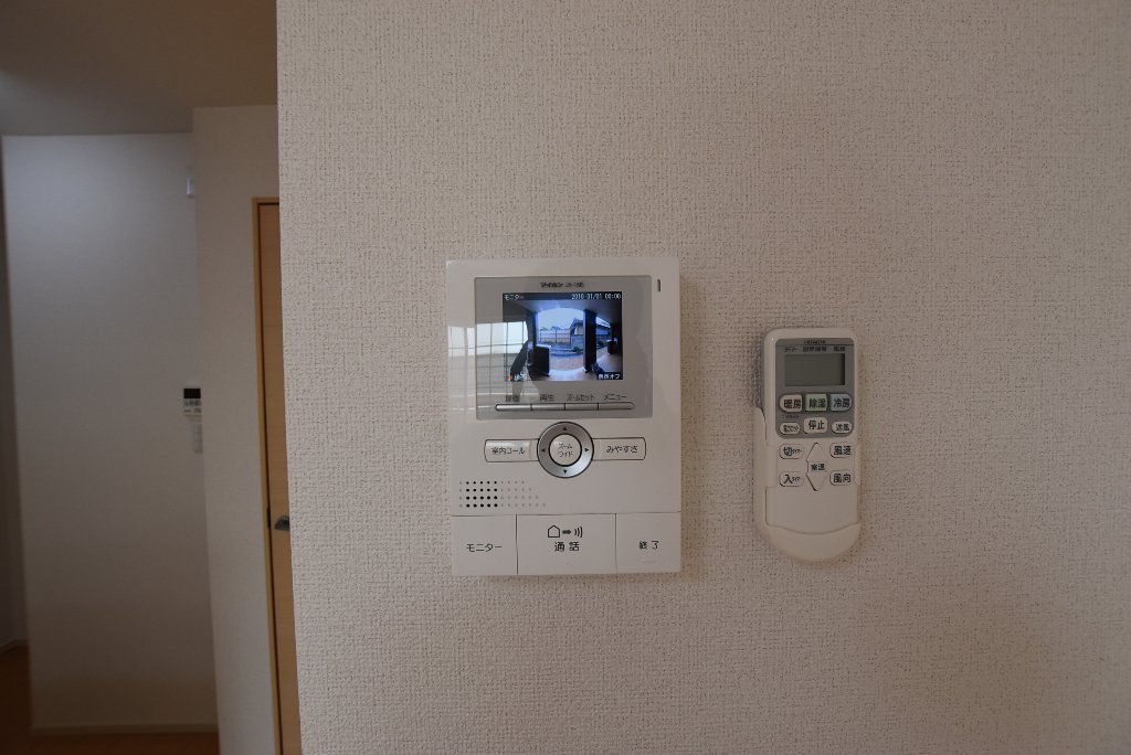 拡大写真：ルミエール・Ｋ 2階201のカメラ付インターホン
