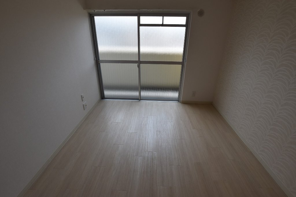 拡大写真：第２コーポ平野 2階206の室内