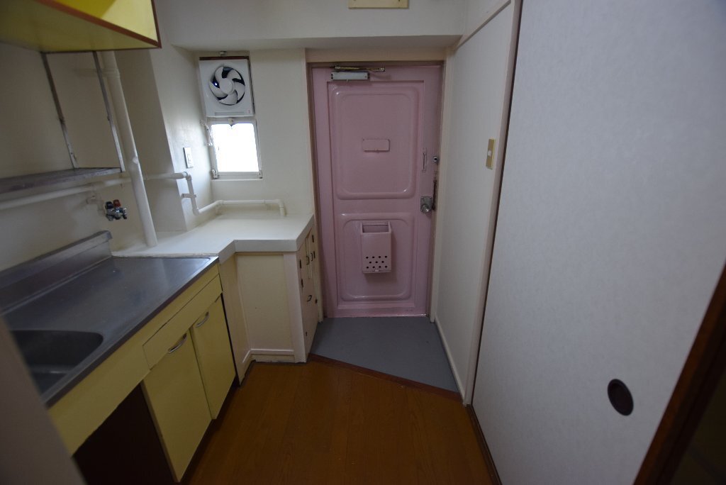 拡大写真：ビレッジハウス法善寺 4階2-409の玄関