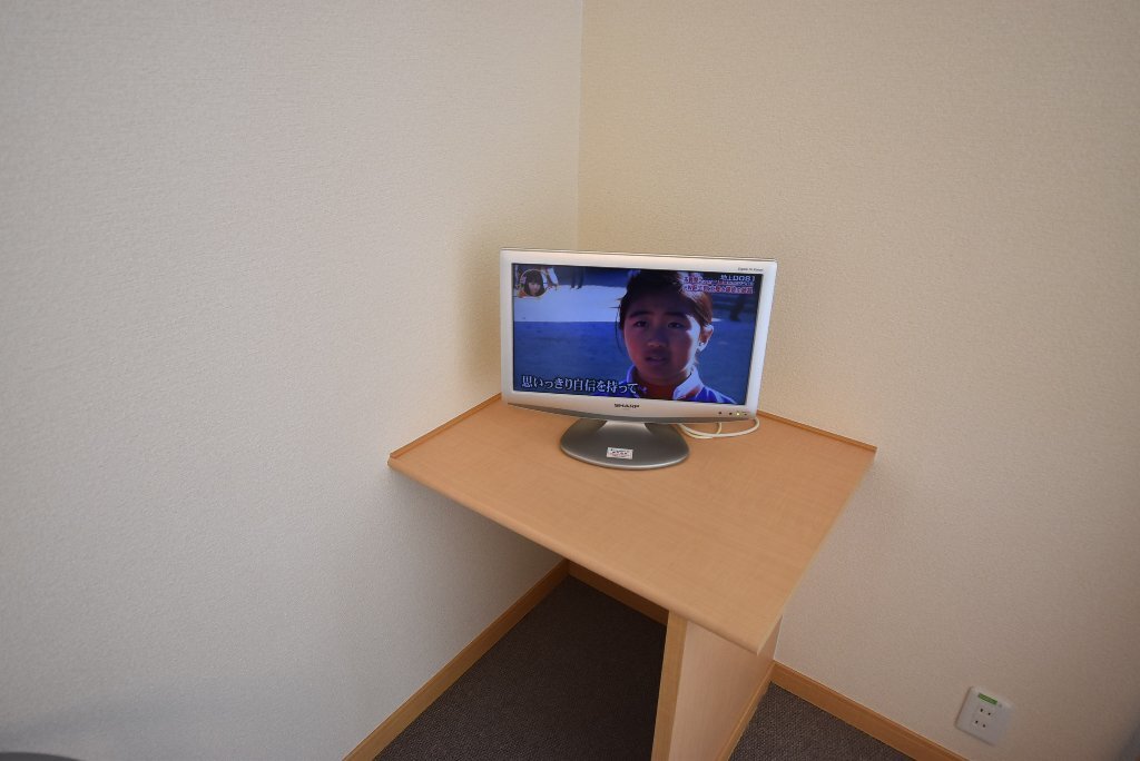 拡大写真：レオパレス太子堂 4階405のテレビ