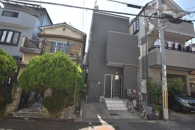 拡大写真：藤井寺市大井５丁目 201の外観写真（昼）
