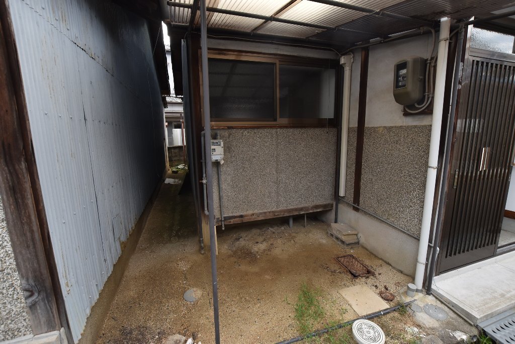 拡大写真：国分本町７丁目テラスハウス 1階2の洗濯機置場