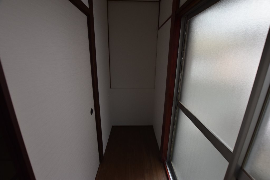 拡大写真：国分本町７丁目テラスハウス 1階2の廊下