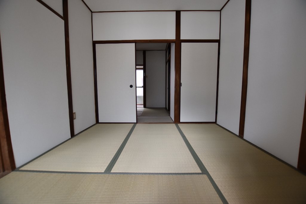 拡大写真：国分本町７丁目テラスハウス 1階2の和室