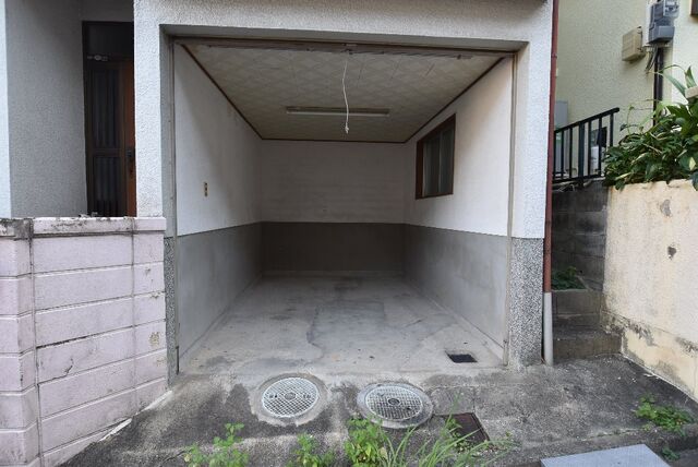 拡大写真：大和郡山市小泉町戸建貸家 2階1の外観写真（昼）