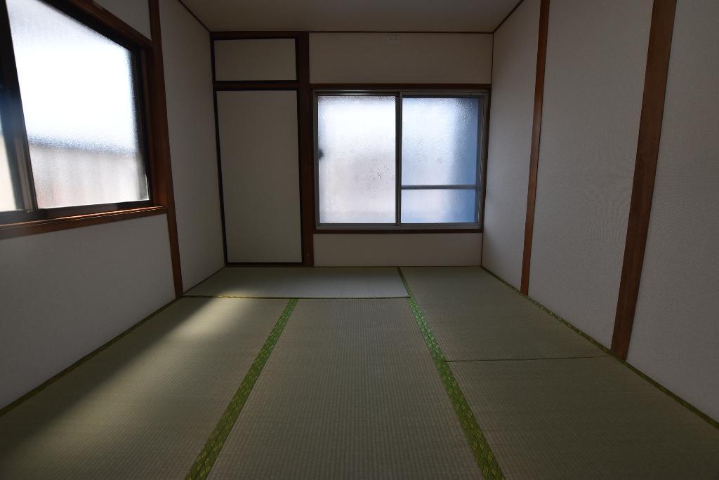 拡大写真：法善寺4丁目貸家 1の室内