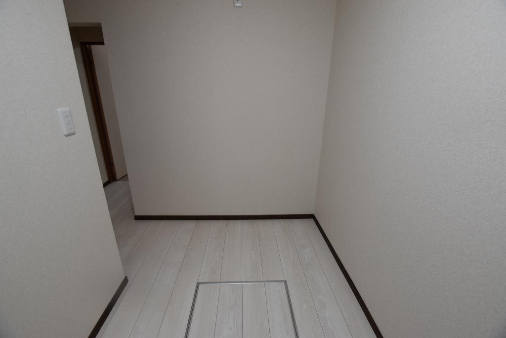 拡大写真：法善寺4丁目貸家 1の室内