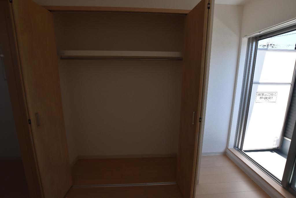 拡大写真：F+style藤井寺林2号館 206の収納