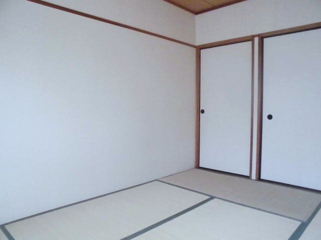 拡大写真：クレベール皇后崎 9階502の和室