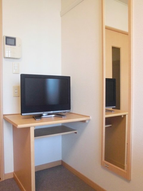 拡大写真：レオパレス エクレールＫ若松 2階207のテレビ