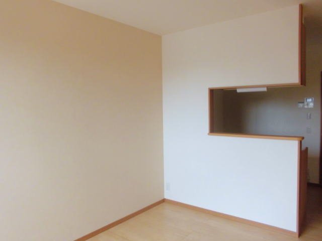 拡大写真：セントラルコーポⅠ 2階201のリビング