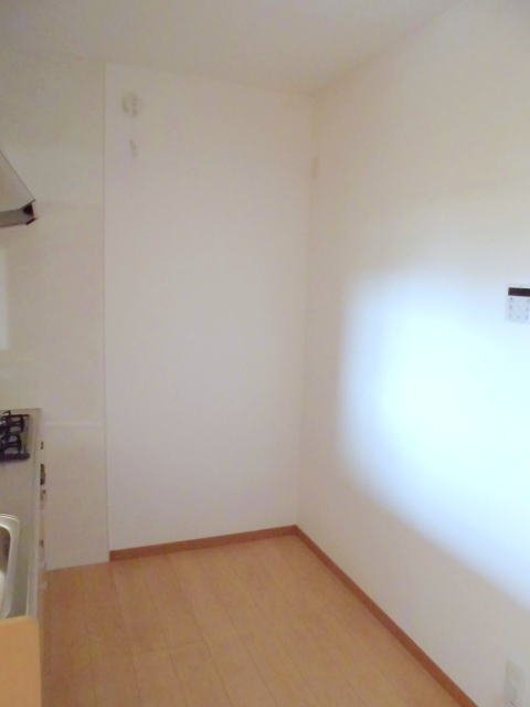 拡大写真：セントラルコーポⅠ 2階201のキッチン
