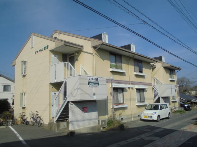 拡大写真：シャルム愛宕 2階203の外観写真（昼）