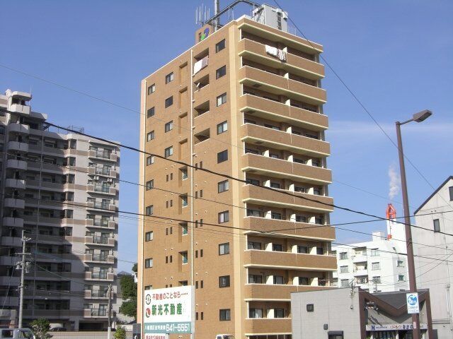 拡大写真：ダイナコートピア黒崎Ⅱ 6階604の外観写真（昼）