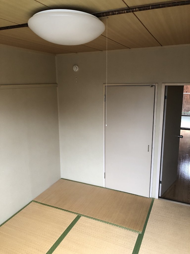 拡大写真：東近江市建部日吉町 2階203の和室