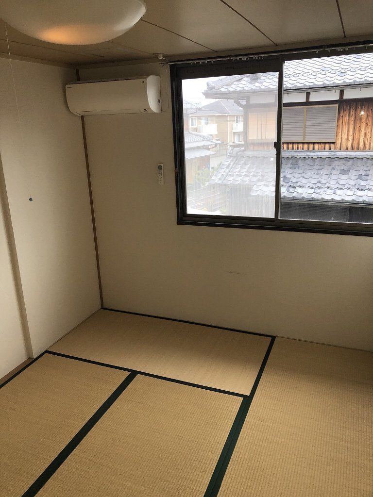 拡大写真：東近江市建部日吉町 2階203の和室