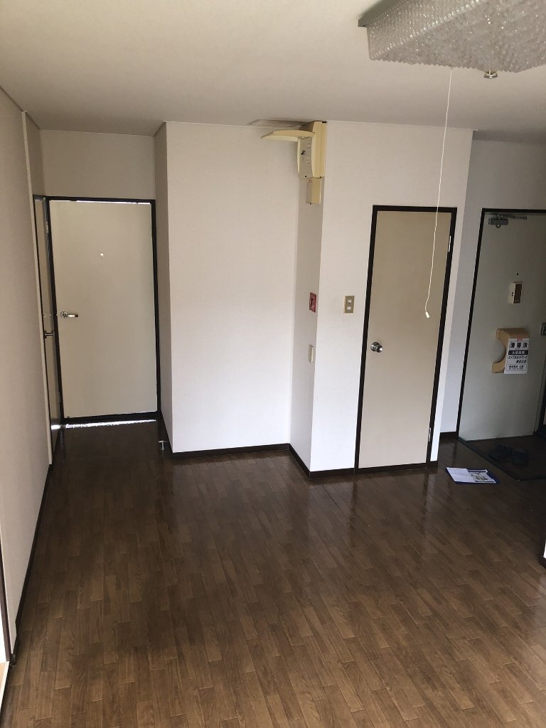 拡大写真：東近江市建部日吉町 2階203の室内