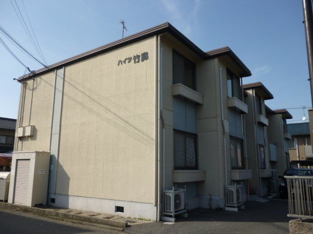 拡大写真:東近江市建部日吉町 2階202の外観写真(昼)