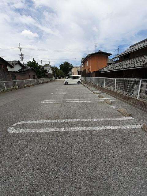 拡大写真:愛知郡愛荘町愛知川 1階103の共有部分