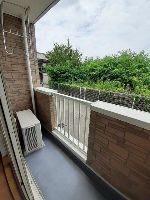 拡大写真:愛知郡愛荘町愛知川 1階103のベランダ
