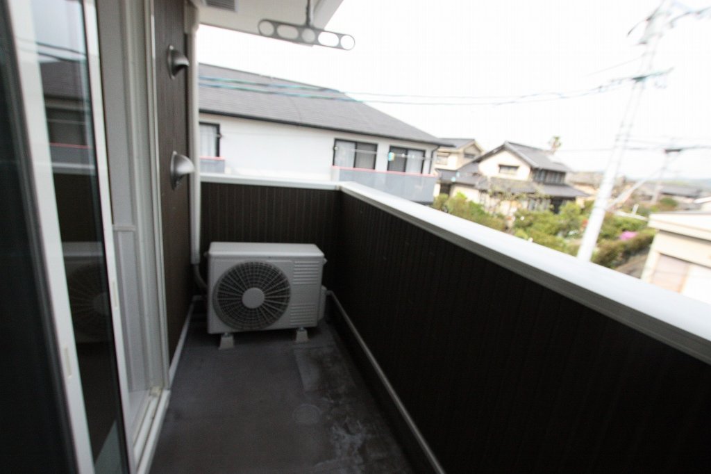 拡大写真:福山市春日町浦上 2階201のベランダ
