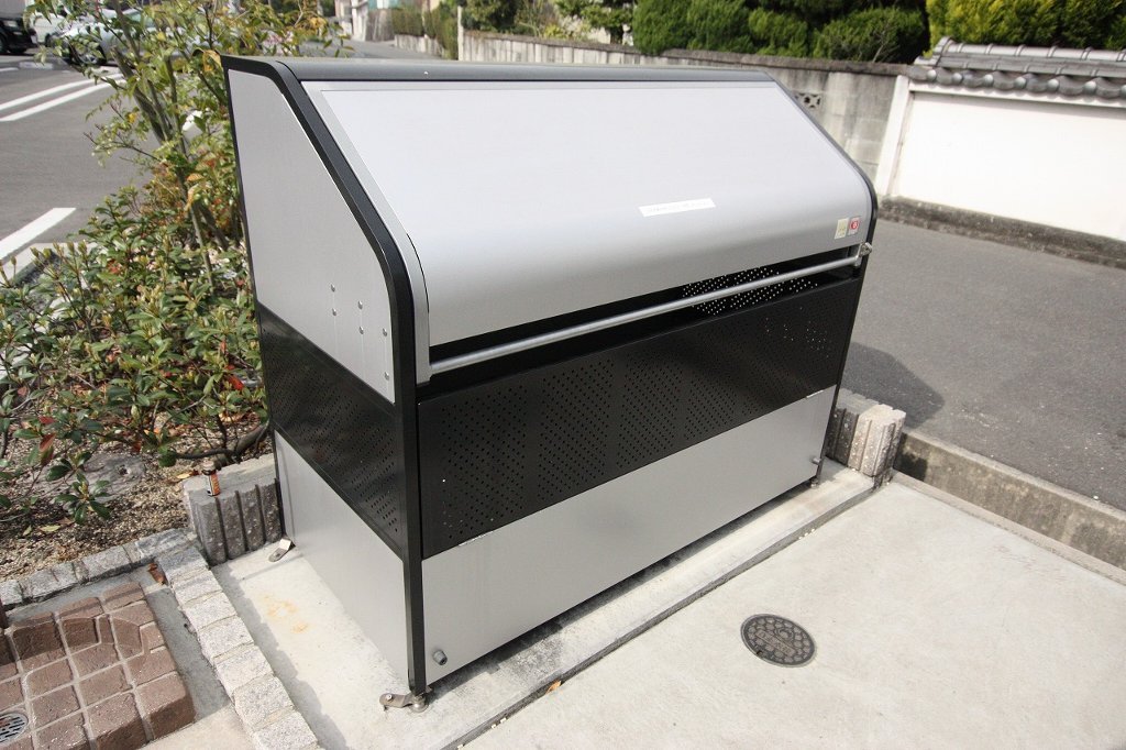 拡大写真:福山市春日町浦上 2階201の共有部分