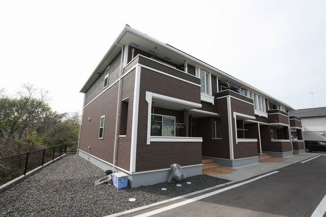 福山市春日町浦上の外観
